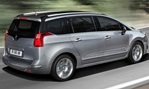 2014-Peugeot-5008-diffrent-profile 2