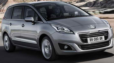 2014-Peugeot-5008-over-the-hills-A