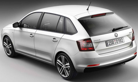 2014-Skoda-Rapid-Spaceback-in-white-B