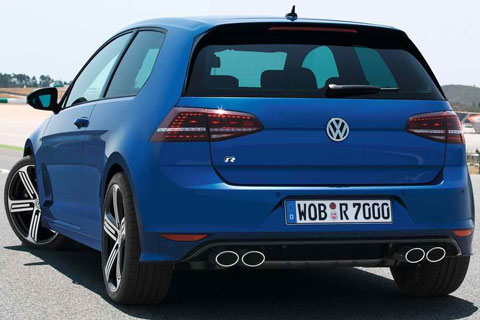 2014-Volkswagen-Golf-R-in-blue-C