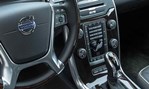 2014-Volvo-S80-cockpit 2