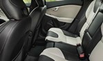 2014-Volvo-V40-Cross-Country-rear-seats 3