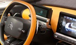 2013-Citroen-Cactus-Concept-cockpit 2