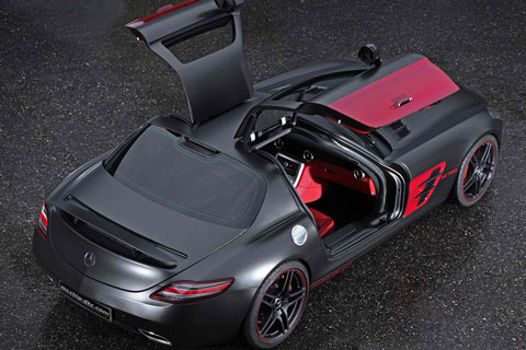 2013-mcchip-dkr-Mercedes-Benz-SLS-63-AMG-MC700-nahhh-B