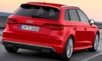 2014-Audi-S3-Sportback-rear 3