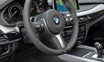 2014-BMW-X5-M50d-cockpit 1