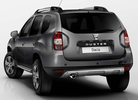2014-Dacia-Duster-backside-B