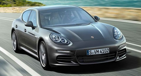 2014-Porsche-Panamera-Diesel-overlooking B