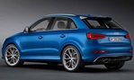 2014-Audi-RS-Q3-blue-indoors 1