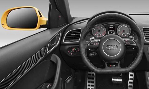 2014-Audi-RS-Q3-cockpit C