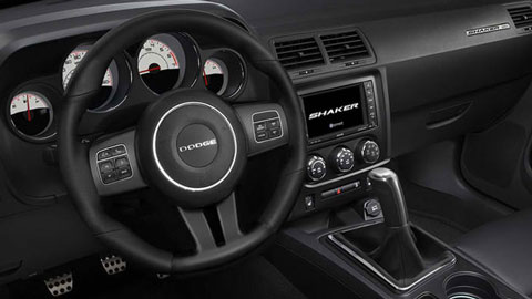 2014-Dodge-Challenger-RT-Shaker-manual-tranny-cool-C