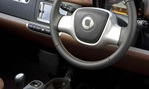 2014-Smart-fortwo-BoConcept-edition-cockpit 2