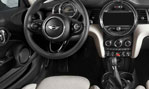 2015-Mini-Cooper-familiar-cockpit-3