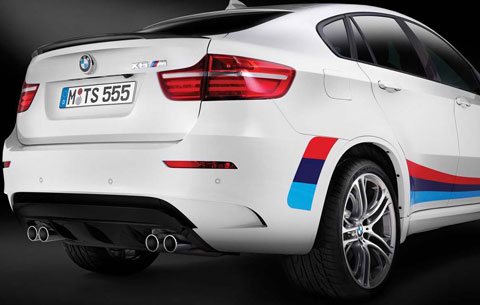 2014-BMW-X6-M-Design-Edition-rear-view-B