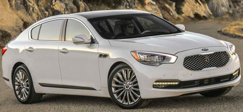 2015-Kia-K900-beachside-A