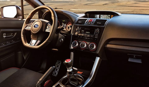 2015-Subaru-WRX-STI-cockpit-C