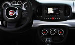 2014-Fiat-500L-Beats-Edition-cockpit-2