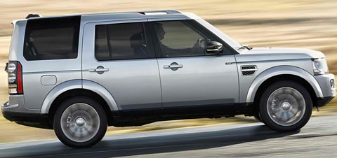2014-Land-Rover-Discovery-XXV-Edition-uphill-B
