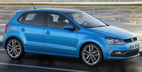 2014-Volkswagen-Polo-wet-A