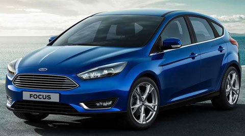 2015-Ford-Focus-by-the-water-A