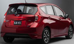 2015-Nissan-Versa-Note-SR-please-note-1