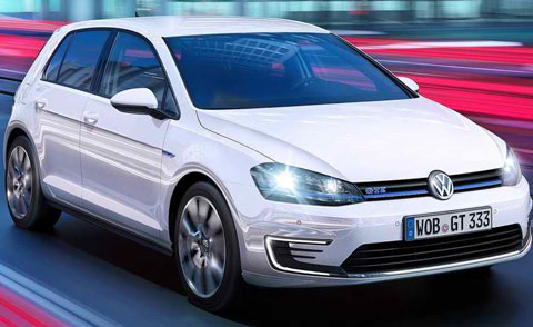 2015-Volkswagen-Golf-GTE-more-A