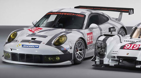 2014-Porsche-911-RSR-next-to-919-A