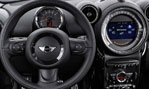 2015-Mini-Paceman-cockpit-2