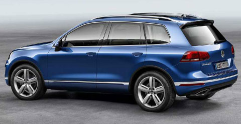 2015-Volkswagen-Touareg-long-in-style-B