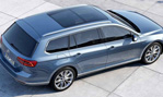 2015-Volkswagen-Passat-Variant-from-the-top-2